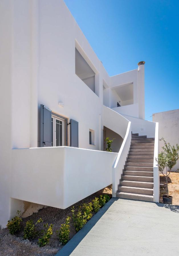 Milos Del Sol Studios Adamantas  Exterior photo
