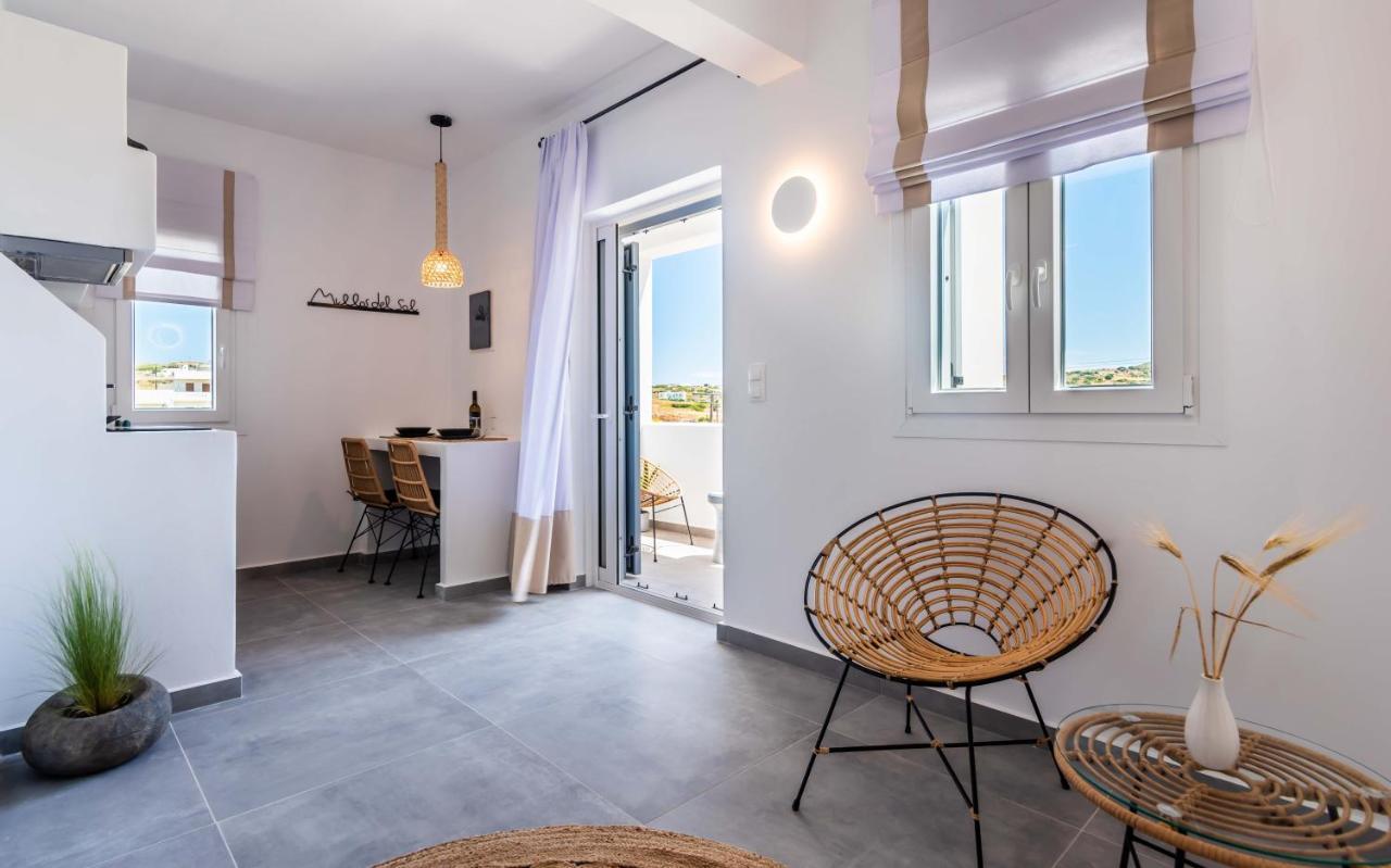 Milos Del Sol Studios Adamantas  Exterior photo